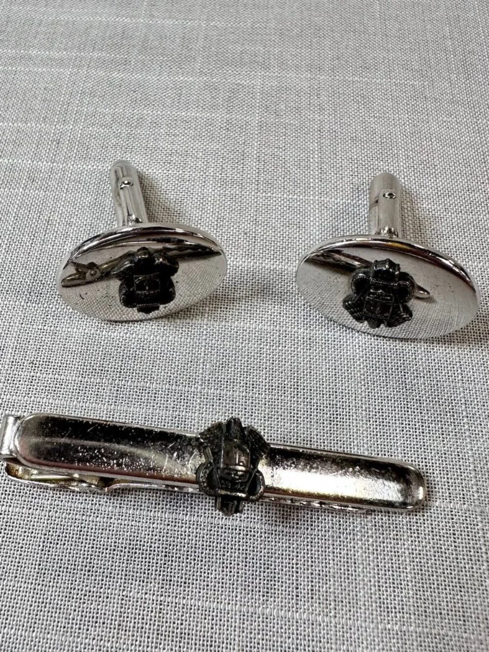 Vintage 1942 Anson City of Richmond Shield Tie Clip and Cufflinks